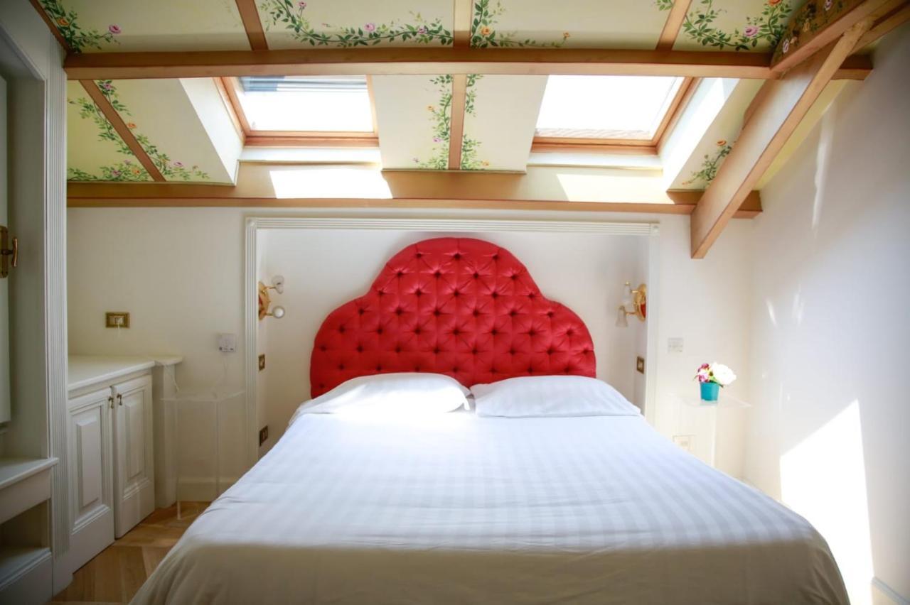 Aparthotel L'Echelle Rouge Cannes Esterno foto